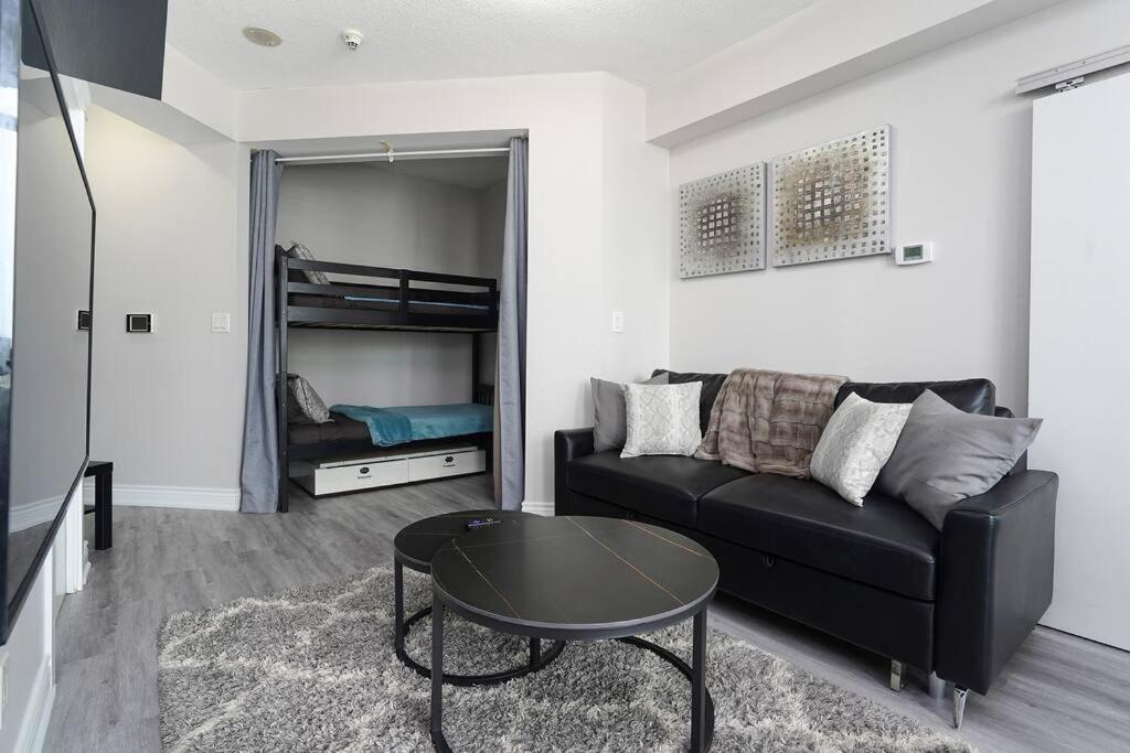 טורונטו 1504 Brand New Best Location 1Br Den With Amazing View מראה חיצוני תמונה